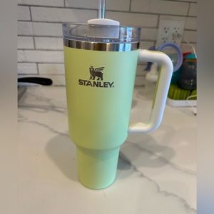 40oz Stanley hardly used